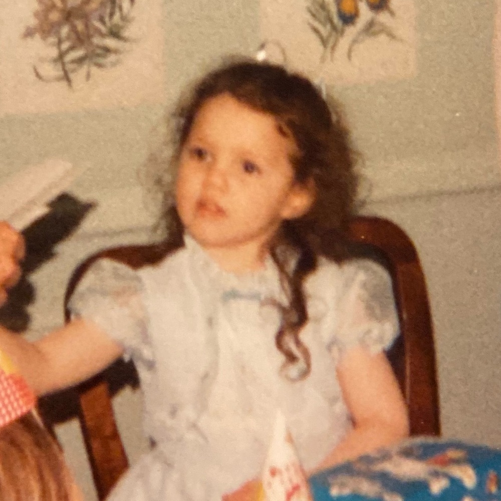 Meet your Posher, Carrie